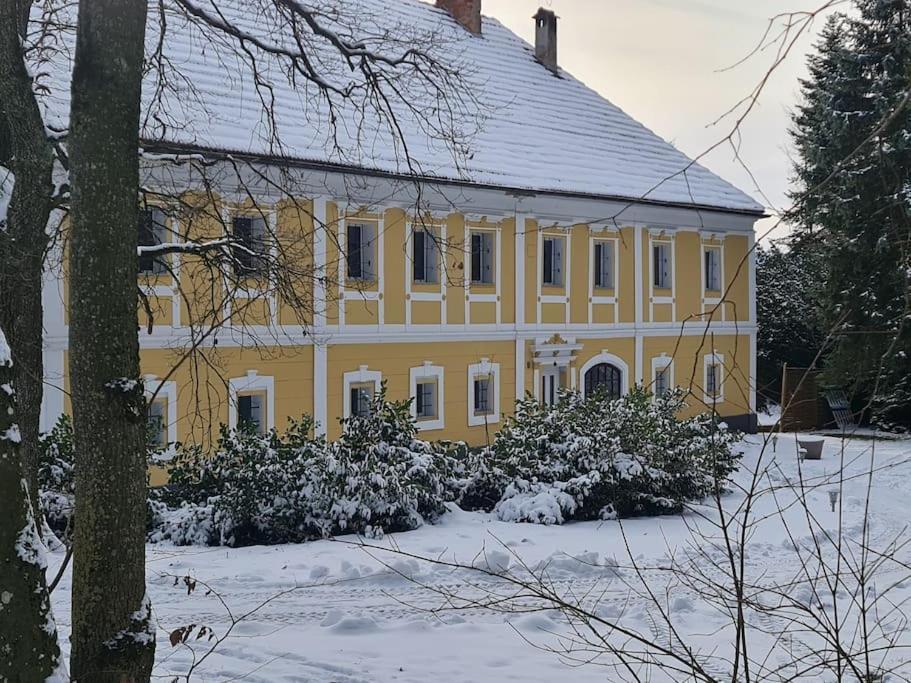 Historischer Gutshof, Bogensportzentrum Kremstal Lägenhet Nussbach Exteriör bild