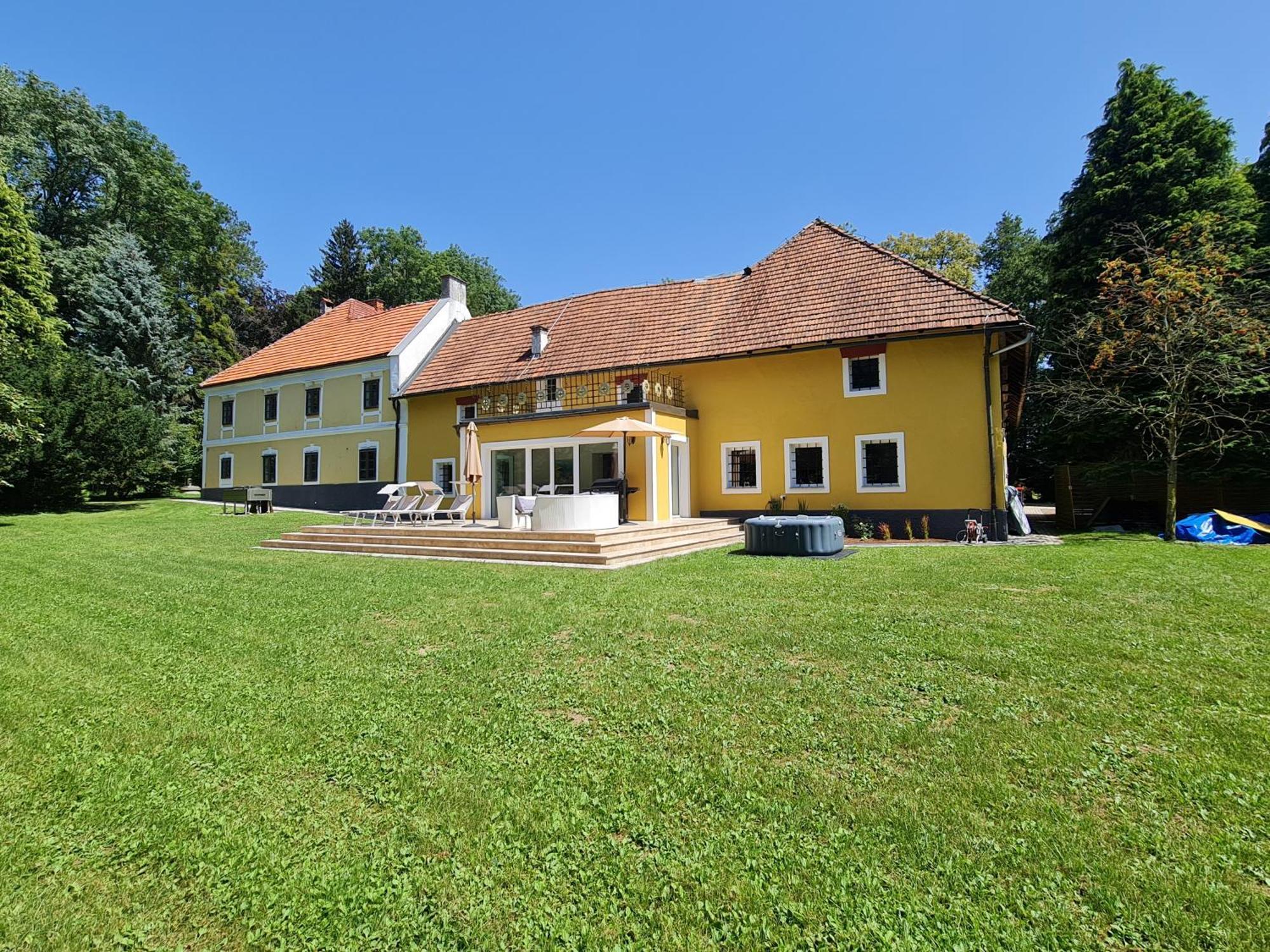 Historischer Gutshof, Bogensportzentrum Kremstal Lägenhet Nussbach Exteriör bild